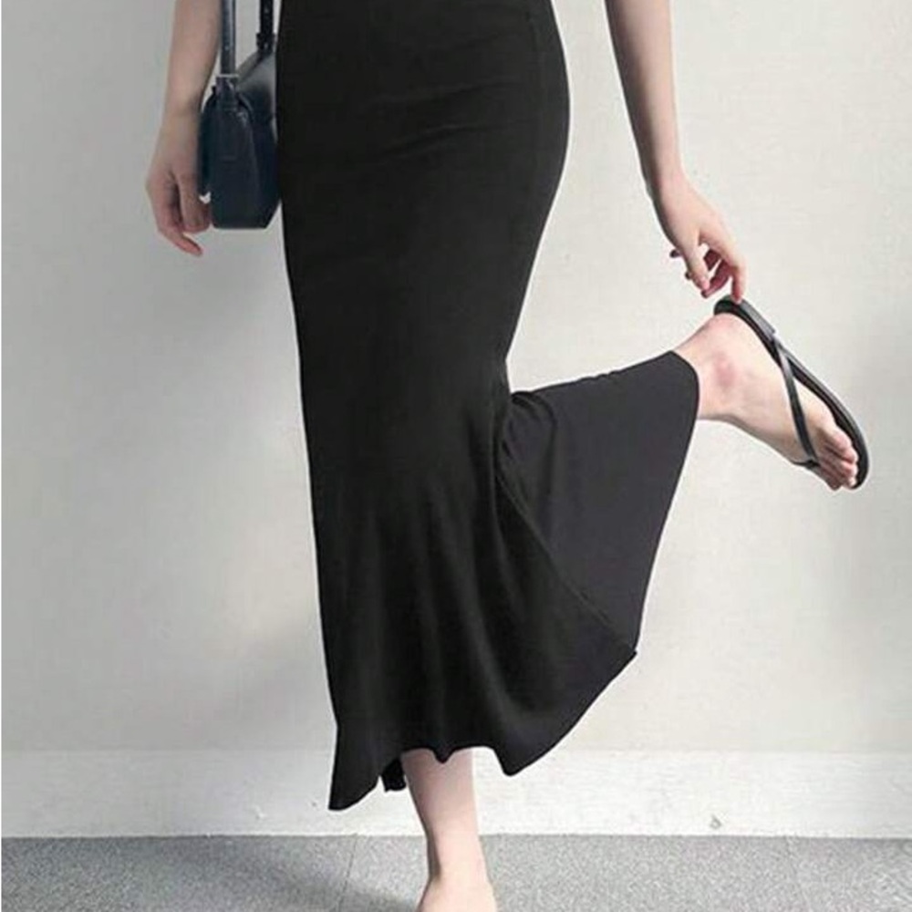 SHEIN Mermaid Tail Maxi Skirt